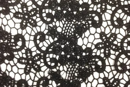black-berry-guipur-french-lace-gallery-3 encaje frances guipur negro baya galeria 3