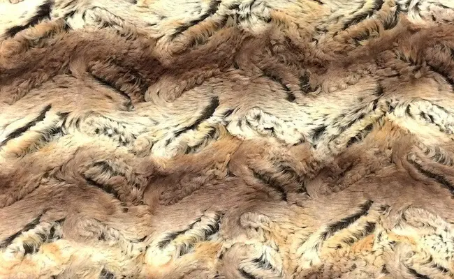 hochwertiges Fuchs-Kunstfell-Banner 2