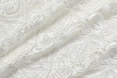 white-rose-guipure-lace-gallery-1 bílá růžová guipure krajka galerie 1